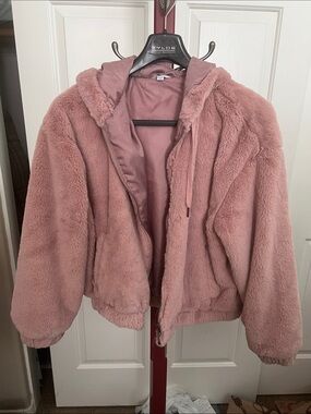 Time and Tru Plush Hooded Teddy Jacket in Dusty Rose Pink